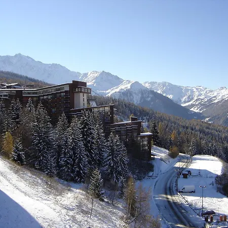 2 Pers Au Coeur Des Arcs 1800, Proche Pistes Et Commerces, Animaux Admis - Fr-1-411-921